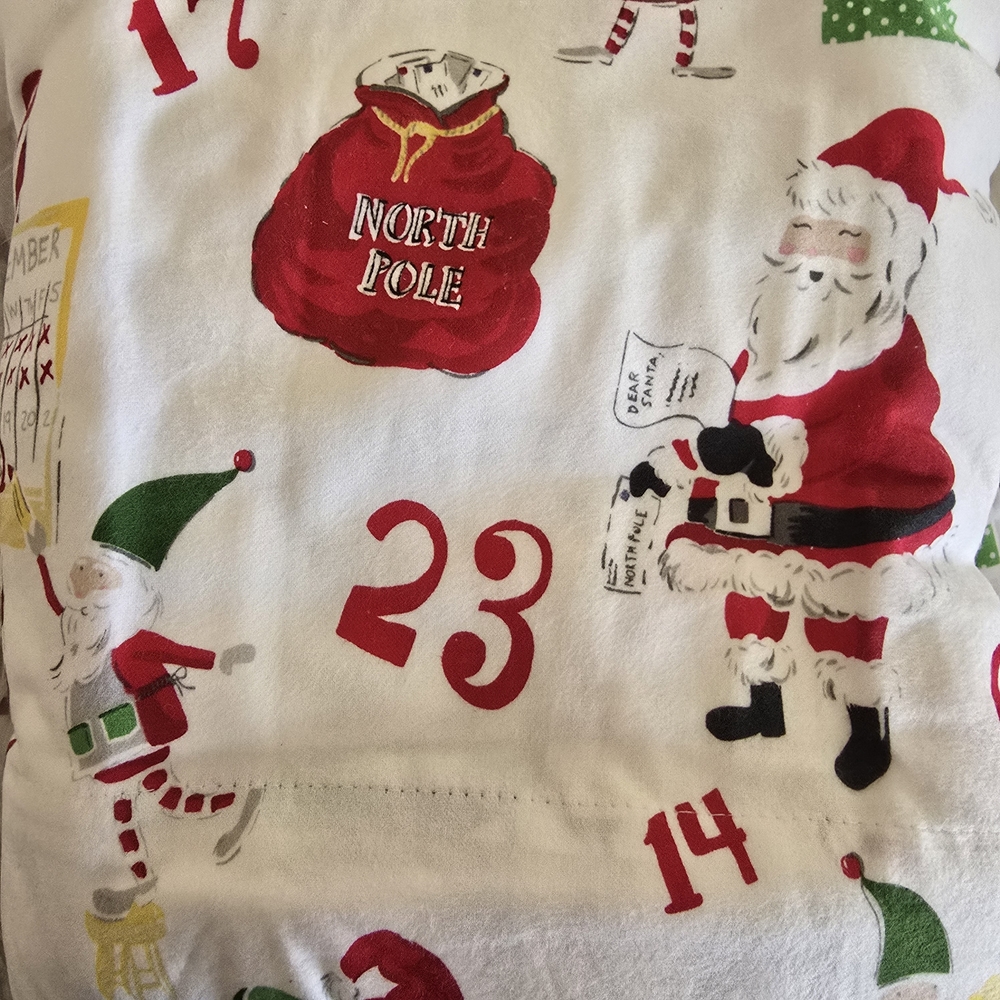 NEW Pottery Barn Kids Christmas Santa's Workshop 4 Piece Full Flannel Sheet Set